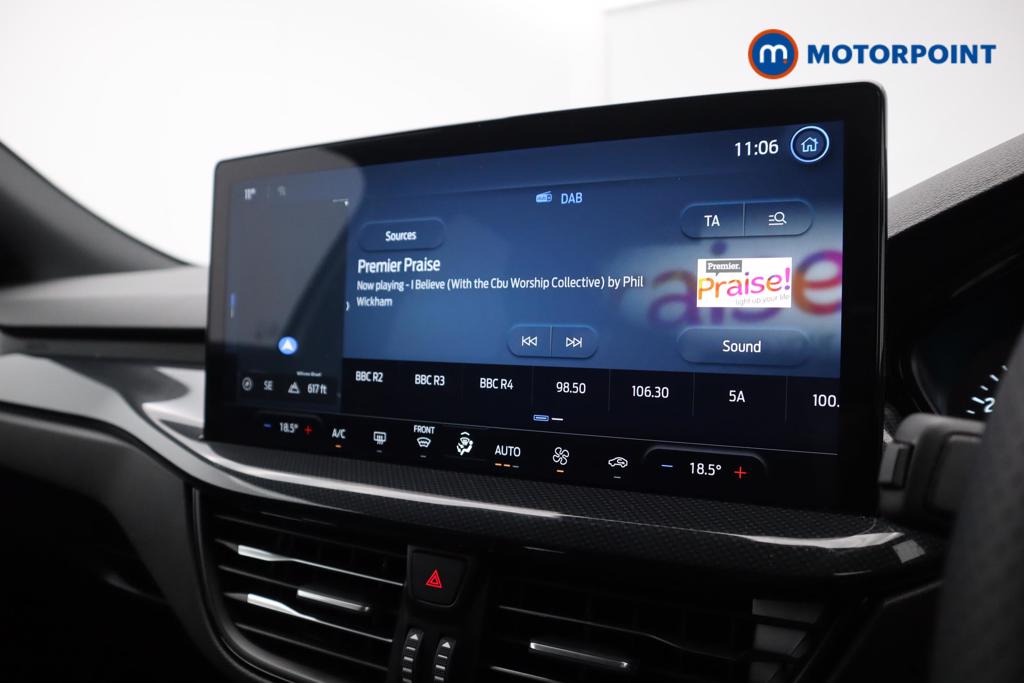 Ford Focus St-Line Automatic Petrol-Electric Hybrid Estate - Stock Number (1543287) - 10th supplementary image