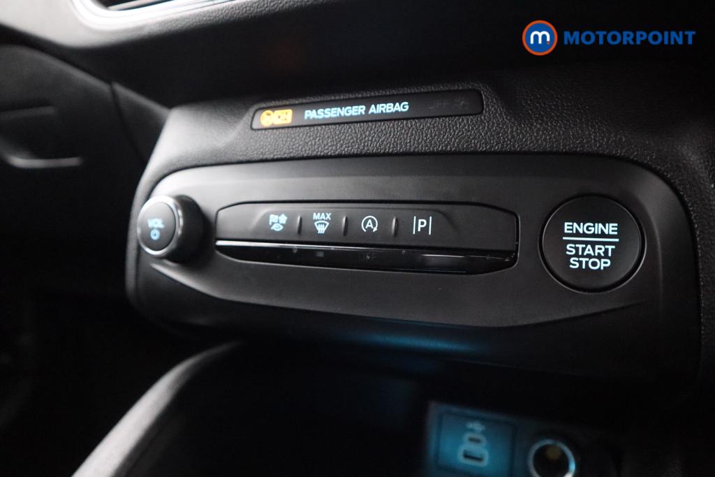 Ford Focus St-Line Automatic Petrol-Electric Hybrid Estate - Stock Number (1543287) - 14th supplementary image