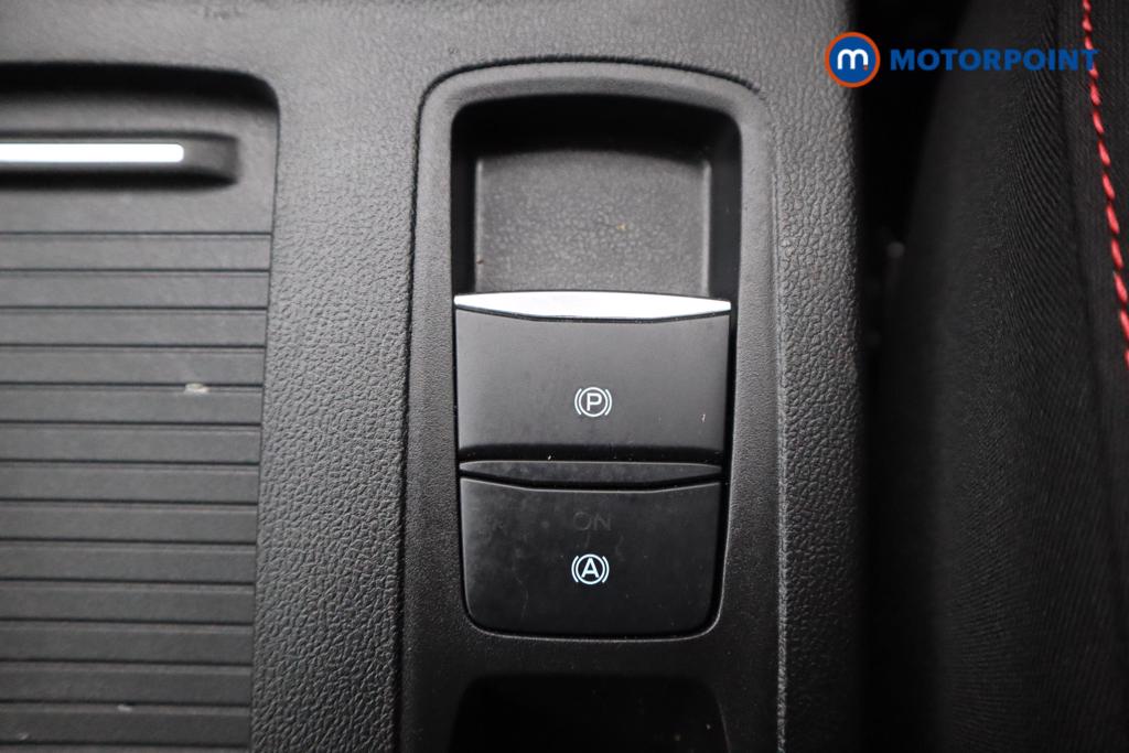 Ford Focus St-Line Automatic Petrol-Electric Hybrid Estate - Stock Number (1543287) - 17th supplementary image
