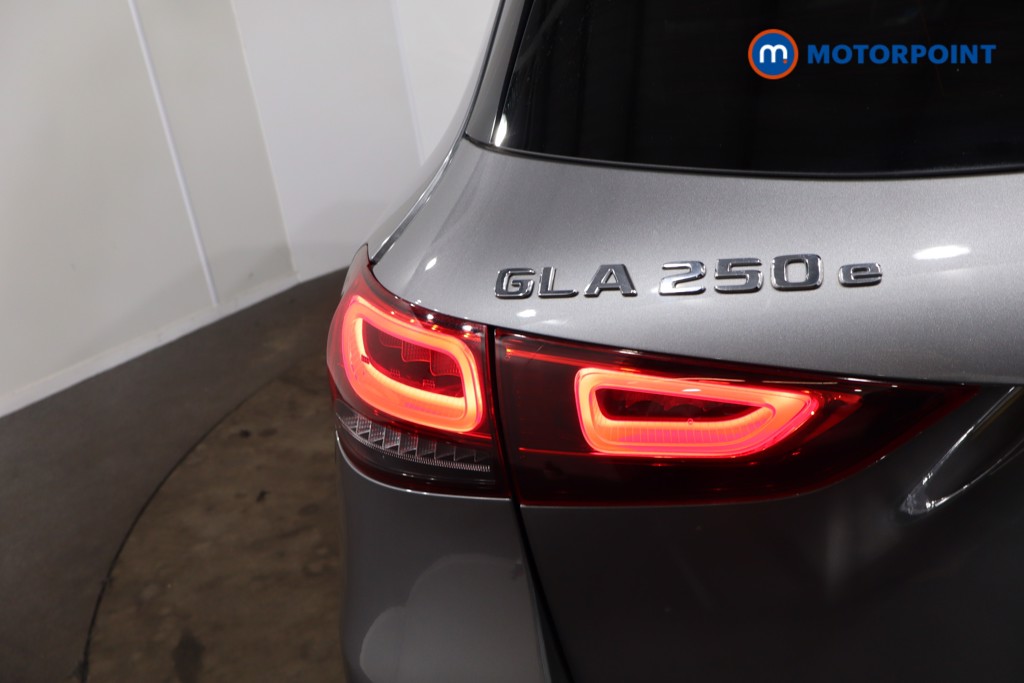 Mercedes-Benz GLA Exclusive Edition Automatic Petrol Plug-In Hybrid SUV - Stock Number (1543651) - 25th supplementary image