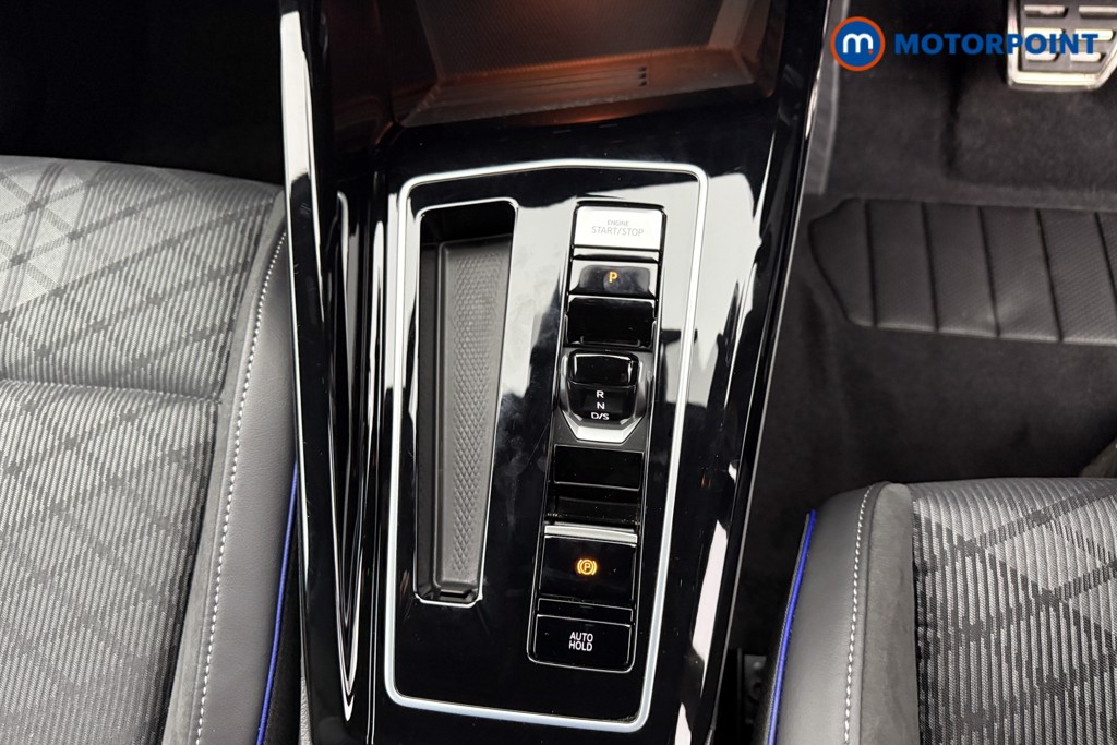 Volkswagen Golf R-Line Automatic Diesel Hatchback - Stock Number (1543653) - 12th supplementary image