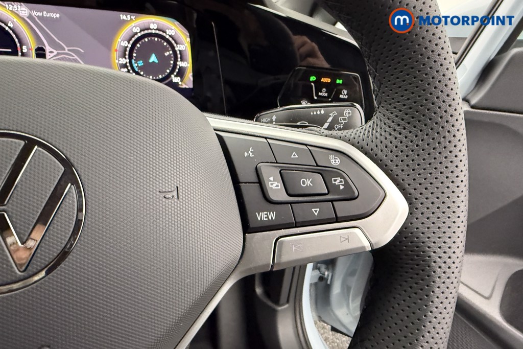 Volkswagen Golf R-Line Automatic Diesel Hatchback - Stock Number (1543653) - 14th supplementary image