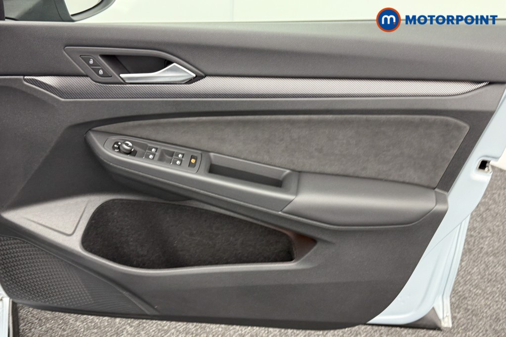 Volkswagen Golf R-Line Automatic Diesel Hatchback - Stock Number (1543653) - 17th supplementary image