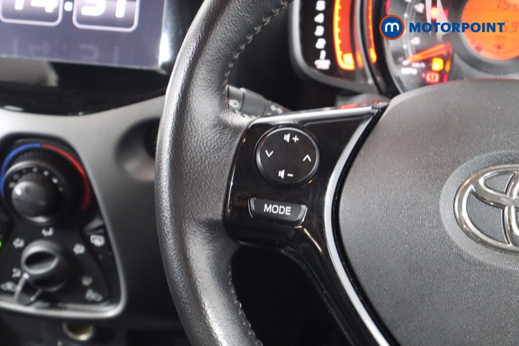 Toyota Aygo X-Play Manual Petrol Hatchback - Stock Number (1543680) - 8th supplementary image