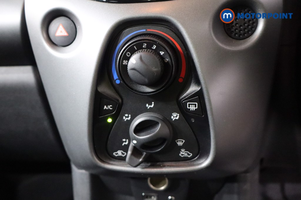 Toyota Aygo X-Play Manual Petrol Hatchback - Stock Number (1543680) - 13th supplementary image