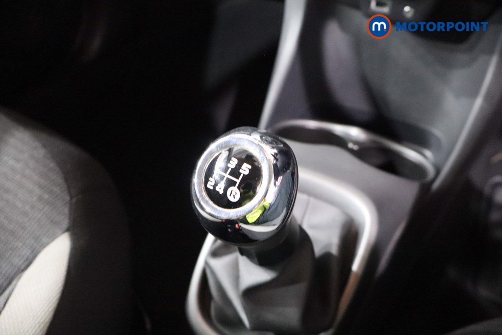 Toyota Aygo X-Play Manual Petrol Hatchback - Stock Number (1543680) - 16th supplementary image