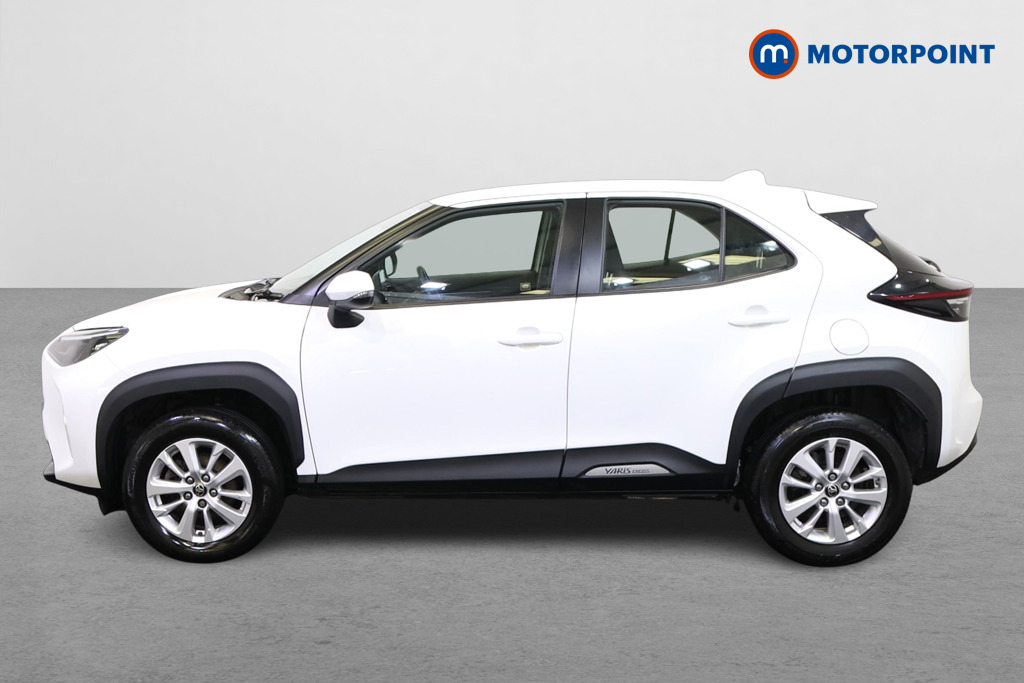 Toyota Yaris Cross Icon Automatic Petrol-Electric Hybrid Estate - Stock Number (1543864) - Passenger side