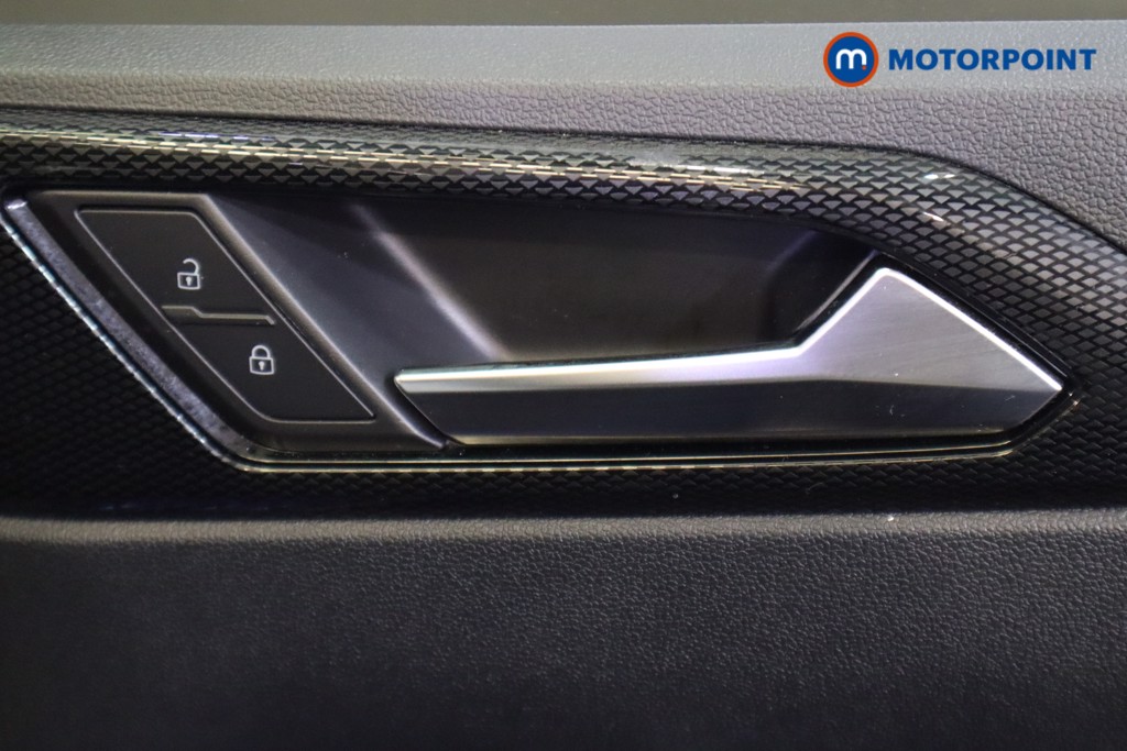 Volkswagen Taigo Life Manual Petrol SUV - Stock Number (1544064) - 8th supplementary image
