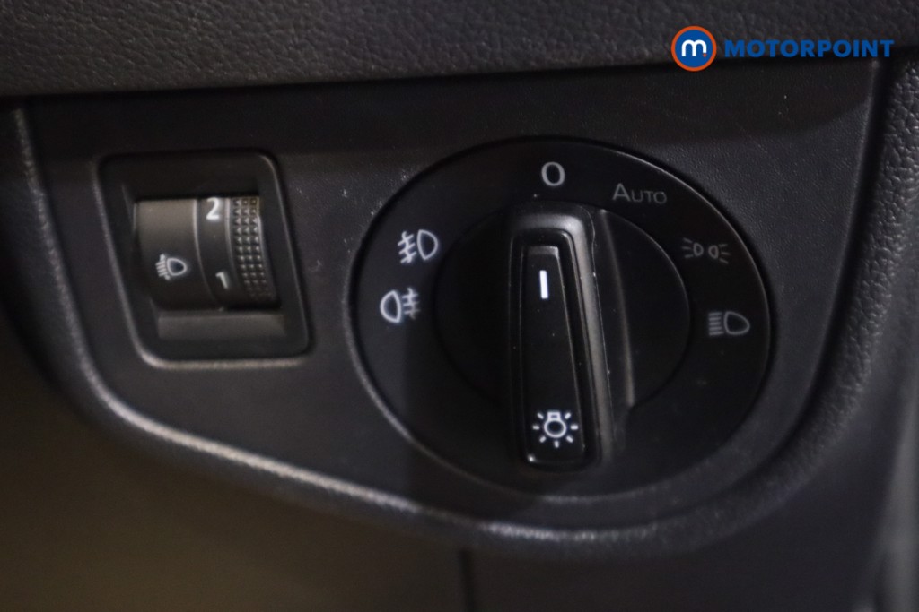 Volkswagen Taigo Life Manual Petrol SUV - Stock Number (1544064) - 9th supplementary image