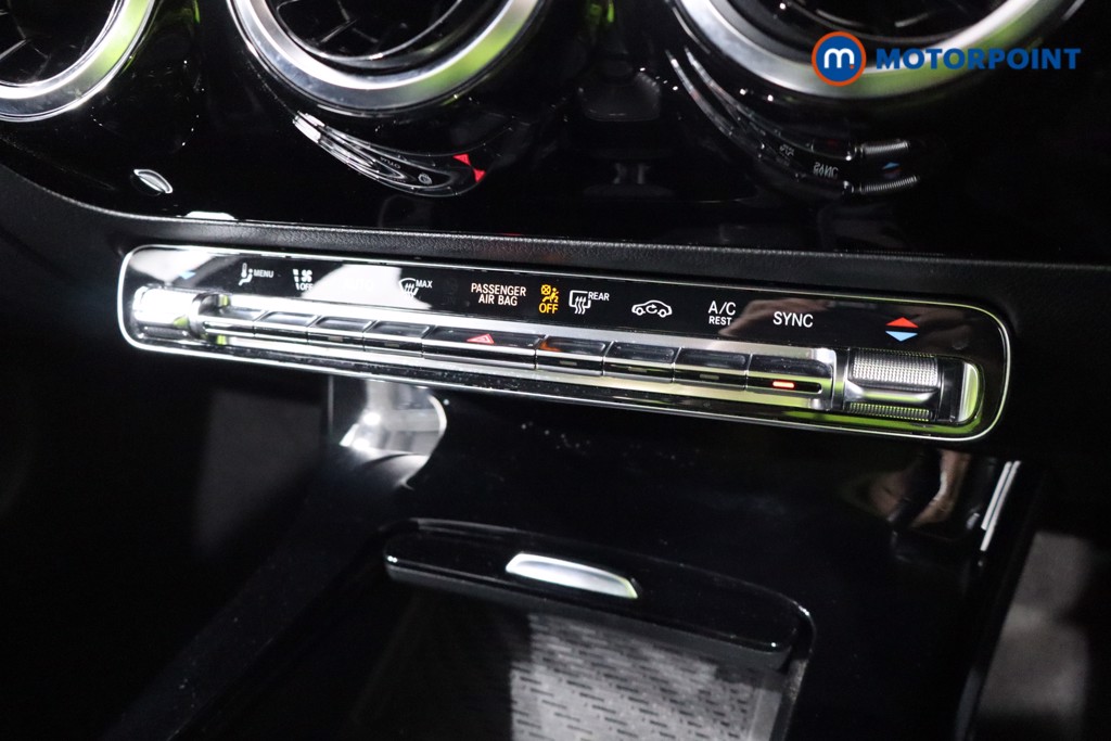 Mercedes-Benz A Class Sport Automatic Diesel Hatchback - Stock Number (1544274) - 14th supplementary image