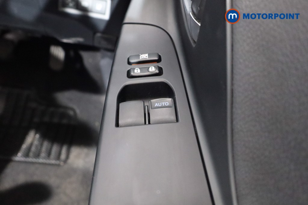 Toyota Yaris Y20 Automatic Petrol-Electric Hybrid Hatchback - Stock Number (1544308) - 18th supplementary image