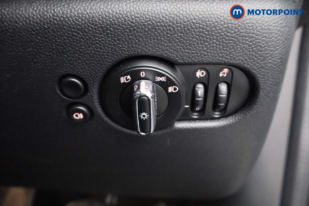 Mini Hatchback Cooper S Level 2 Automatic Electric Hatchback - Stock Number (1544367) - 11th supplementary image