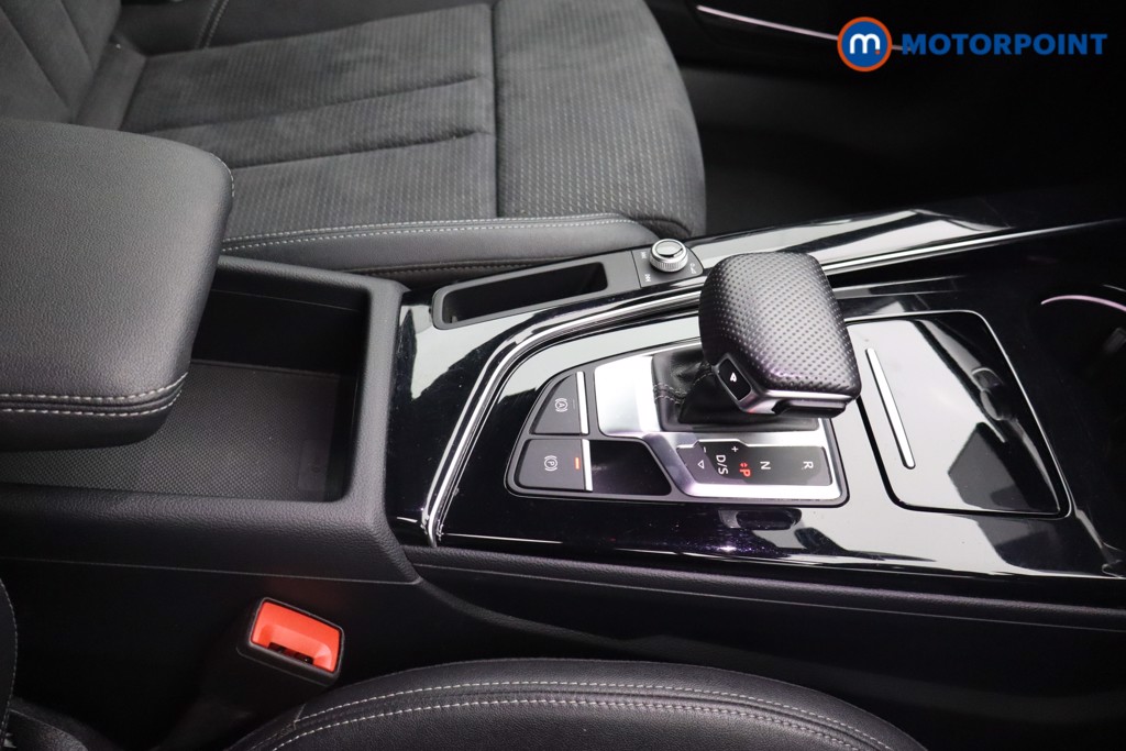Audi A4 Black Edition Automatic Petrol Estate - Stock Number (1544370) - 7th supplementary image