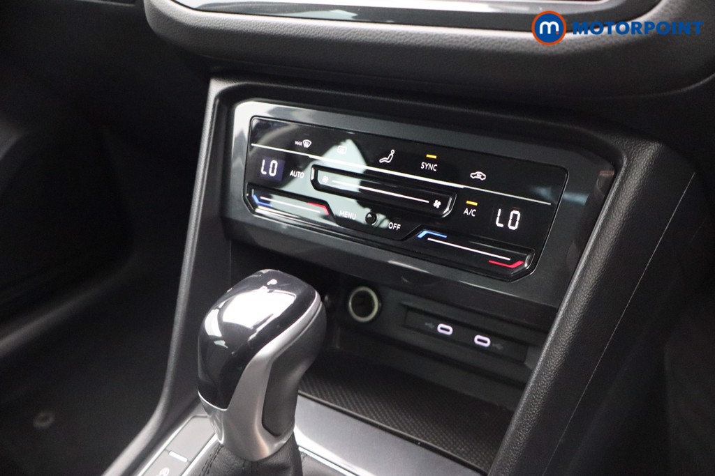 Volkswagen Tiguan Life Automatic Diesel SUV - Stock Number (1544390) - 9th supplementary image