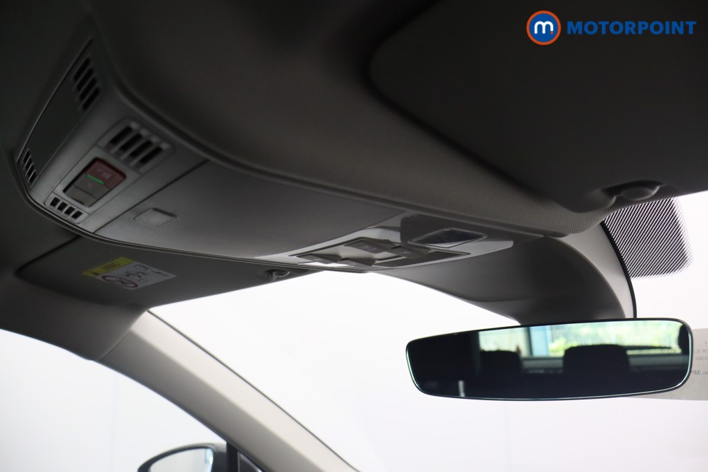 Volkswagen Tiguan Life Automatic Diesel SUV - Stock Number (1544390) - 11th supplementary image