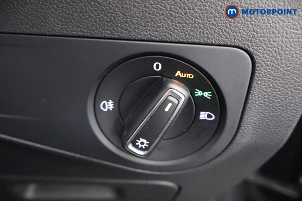 Volkswagen Tiguan Life Automatic Diesel SUV - Stock Number (1544390) - 12th supplementary image