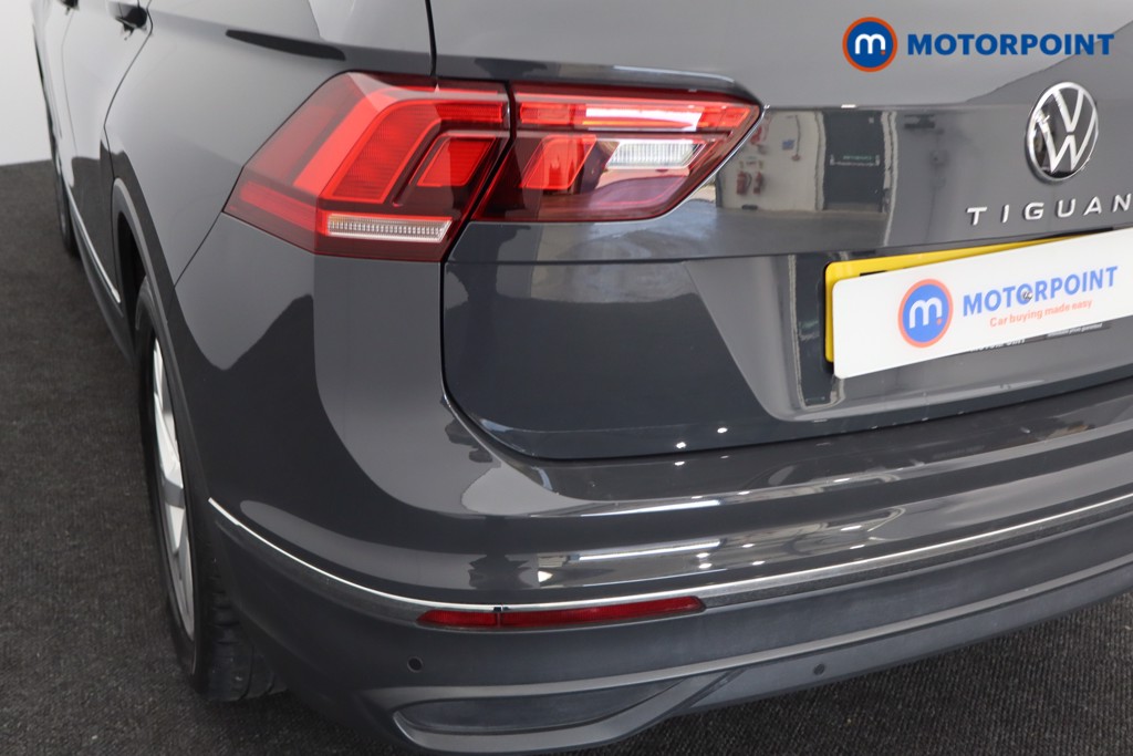 Volkswagen Tiguan Life Automatic Diesel SUV - Stock Number (1544390) - 26th supplementary image