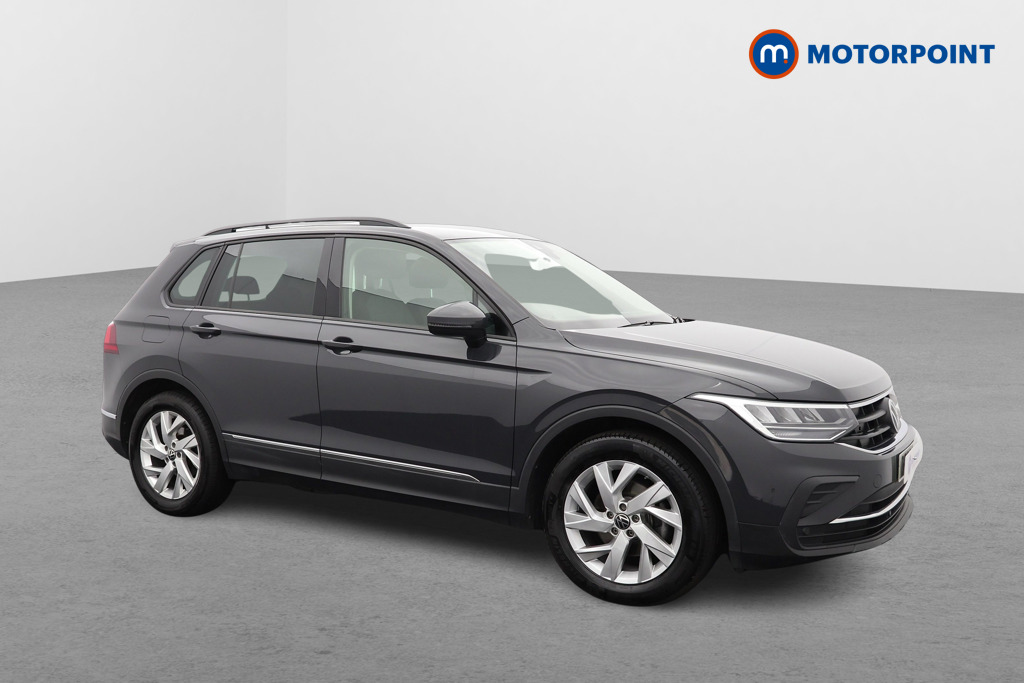 Volkswagen Tiguan Life Automatic Diesel SUV - Stock Number (1544390) - Drivers side front corner