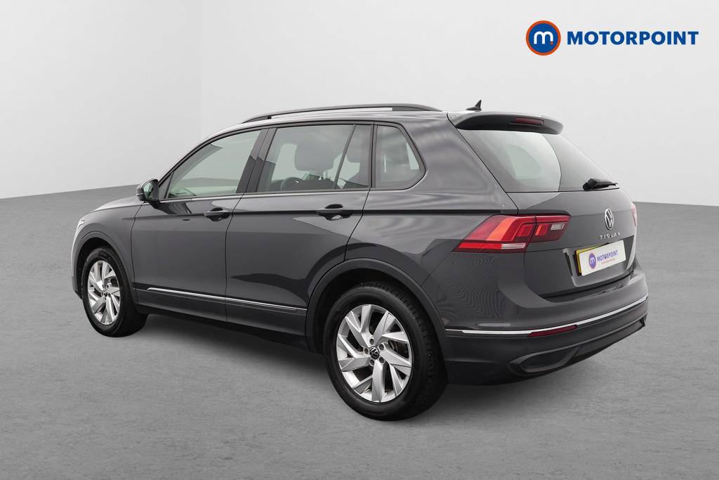 Volkswagen Tiguan Life Automatic Diesel SUV - Stock Number (1544390) - Passenger side rear corner