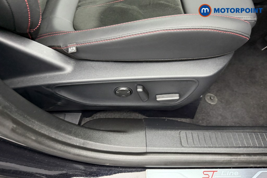 Ford Kuga St-Line X Automatic Petrol Plug-In Hybrid SUV - Stock Number (1544444) - 17th supplementary image