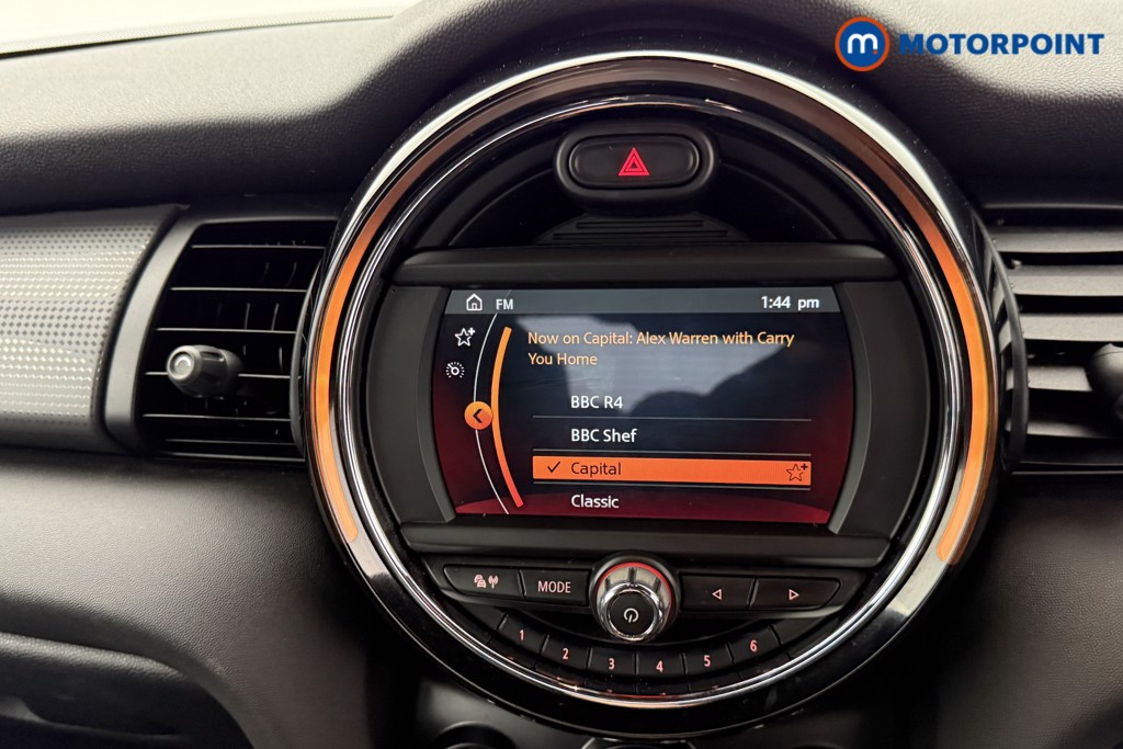 Mini Hatchback Cooper Sport Manual Petrol Hatchback - Stock Number (1544919) - 5th supplementary image