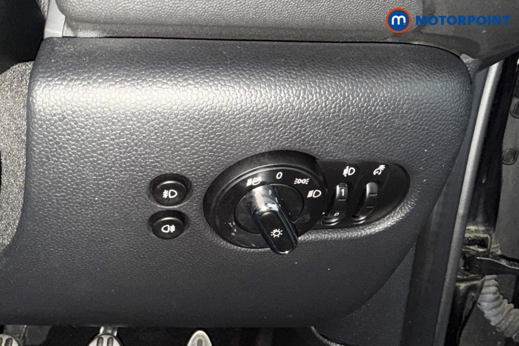 Mini Hatchback Cooper Sport Manual Petrol Hatchback - Stock Number (1544919) - 13th supplementary image