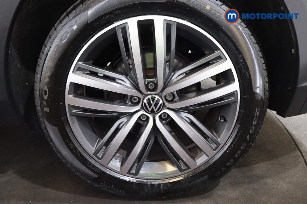 Volkswagen Tiguan Elegance Automatic Petrol SUV - Stock Number (1545147) - 17th supplementary image