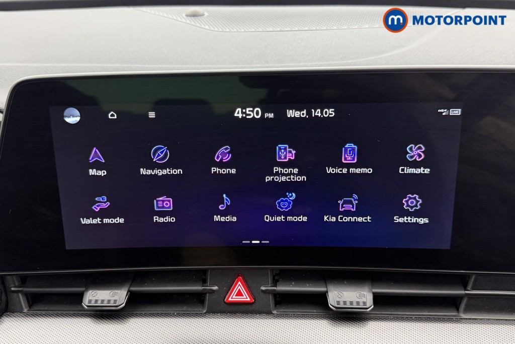 KIA Sportage Launch Edition Manual Petrol SUV - Stock Number (1545159) - 8th supplementary image