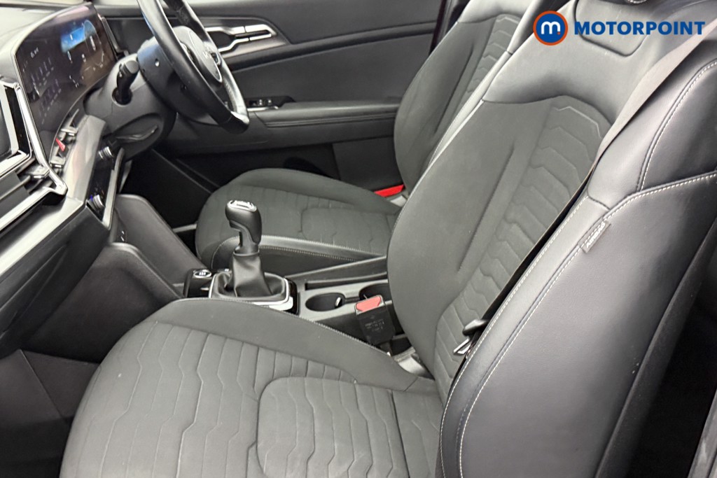 KIA Sportage Launch Edition Manual Petrol SUV - Stock Number (1545159) - 22nd supplementary image
