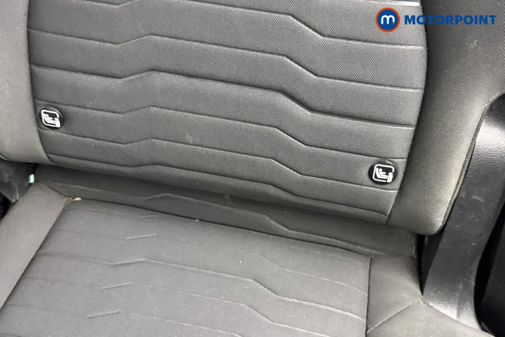 KIA Sportage Launch Edition Manual Petrol SUV - Stock Number (1545159) - 25th supplementary image