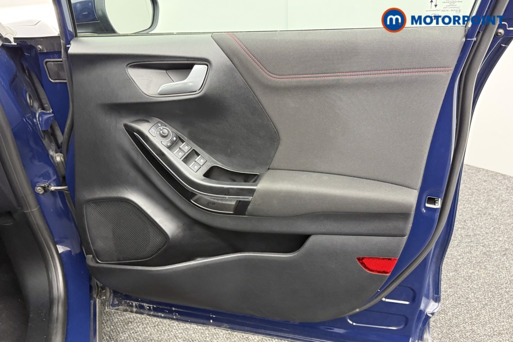 Ford Puma St-Line Manual Petrol-Electric Hybrid SUV - Stock Number (1545162) - 17th supplementary image