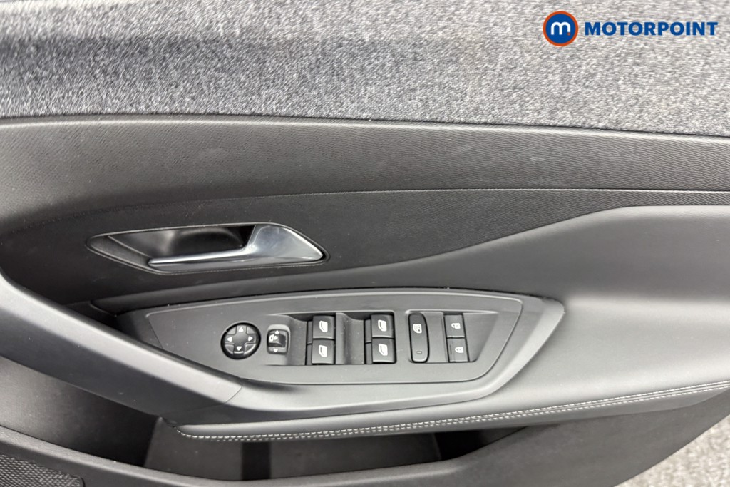 Peugeot 408 Allure Automatic Petrol Hatchback - Stock Number (1545173) - 17th supplementary image
