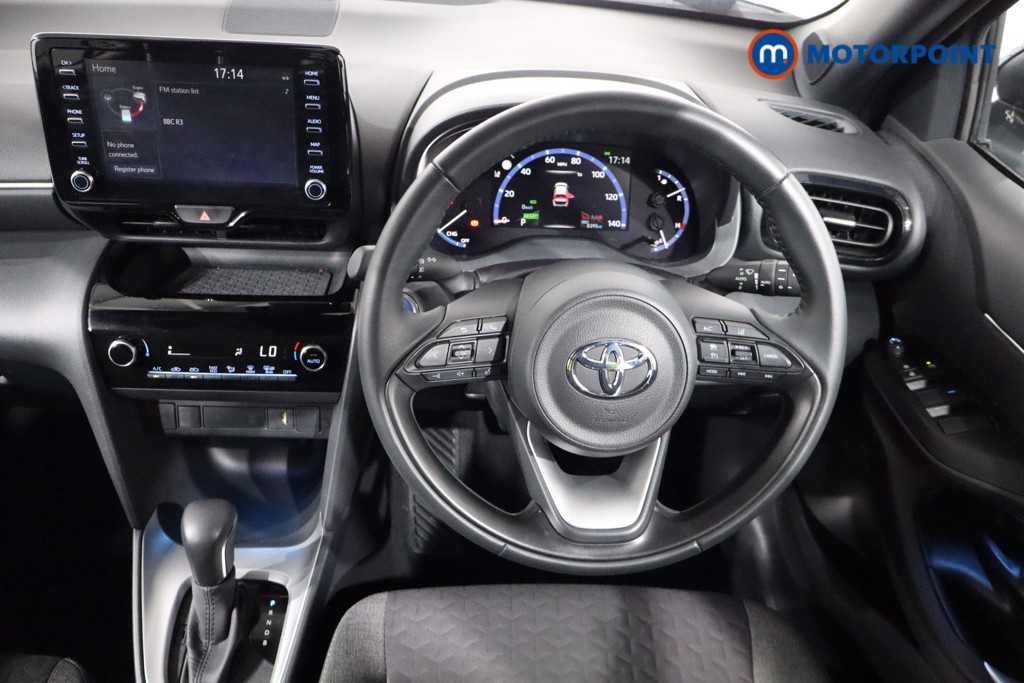 Toyota Yaris Cross Design Automatic Petrol-Electric Hybrid Estate - Stock Number (1545476) - 3rd supplementary image
