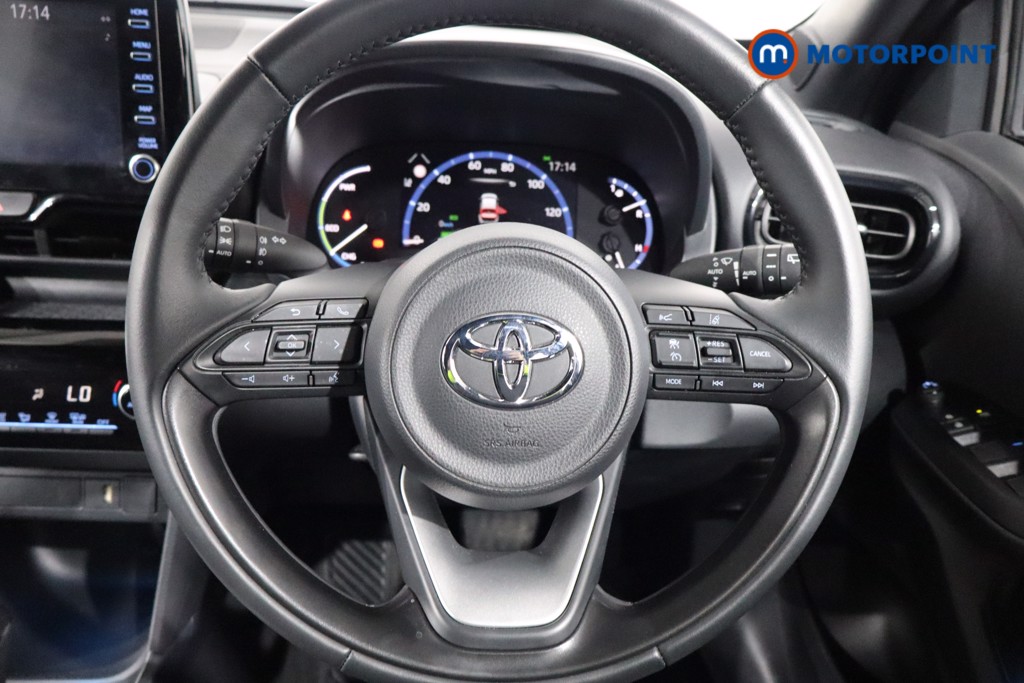 Toyota Yaris Cross Design Automatic Petrol-Electric Hybrid Estate - Stock Number (1545476) - 4th supplementary image