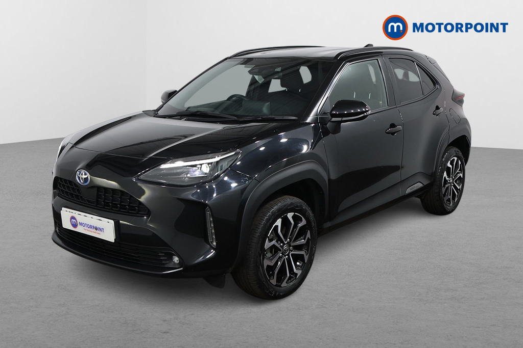 Toyota Yaris Cross Design Automatic Petrol-Electric Hybrid Estate - Stock Number (1545476) - Passenger side front corner