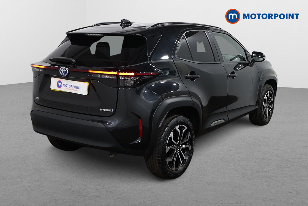 Toyota Yaris Cross Design Automatic Petrol-Electric Hybrid Estate - Stock Number (1545476) - Drivers side rear corner
