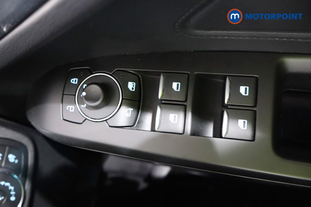 Ford Focus Active X Vignale Edition Automatic Diesel Estate - Stock Number (1545833) - 21st supplementary image