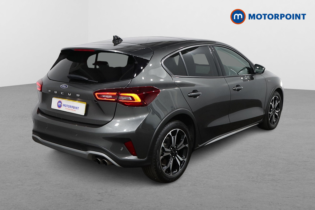 Ford Focus Active X Vignale Edition Automatic Diesel Estate - Stock Number (1545833) - Drivers side rear corner