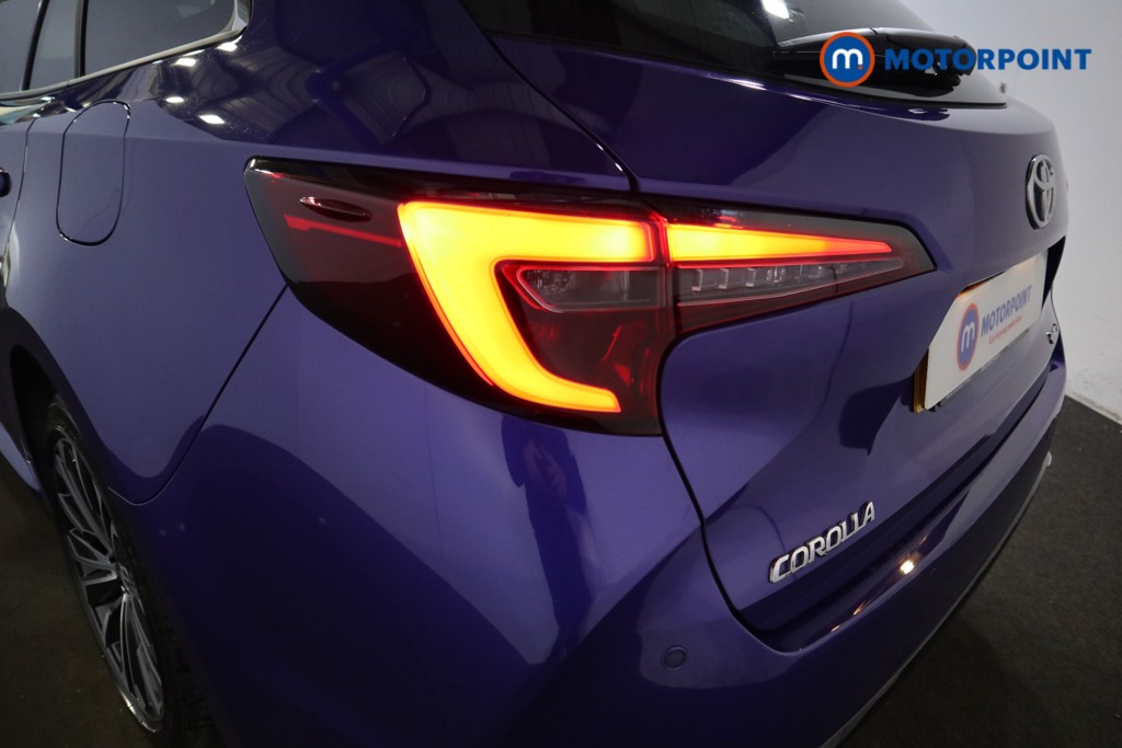 Toyota Corolla Design Automatic Petrol-Electric Hybrid Estate - Stock Number (1545834) - 21st supplementary image