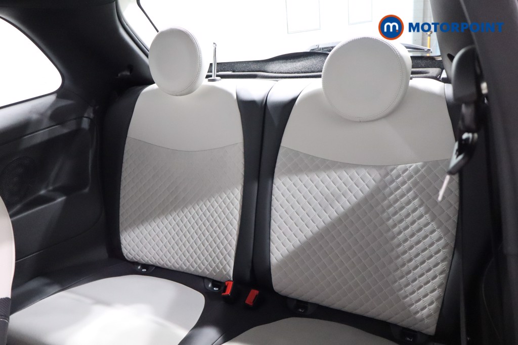 Fiat 500 Dolcevita Manual Petrol-Electric Hybrid Hatchback - Stock Number (1546062) - 5th supplementary image