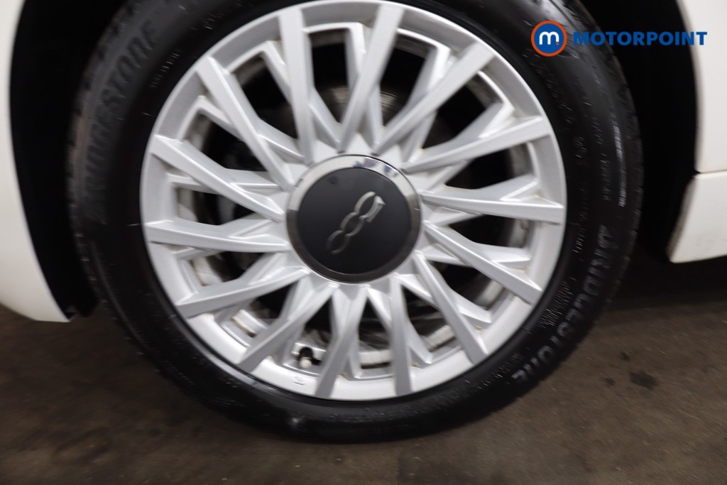 Fiat 500 Dolcevita Manual Petrol-Electric Hybrid Hatchback - Stock Number (1546062) - 9th supplementary image