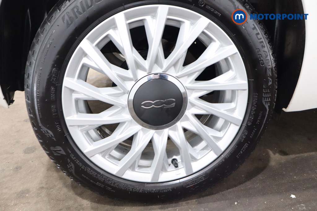 Fiat 500 Dolcevita Manual Petrol-Electric Hybrid Hatchback - Stock Number (1546062) - 11th supplementary image
