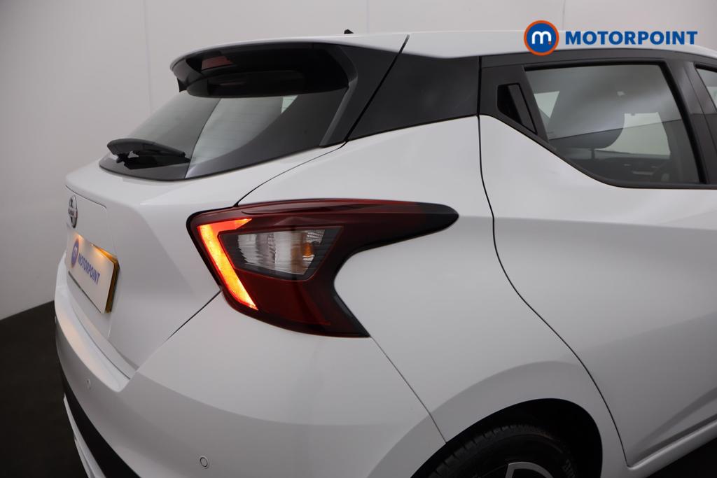 Nissan Micra Acenta Manual Petrol Hatchback - Stock Number (1546096) - 16th supplementary image