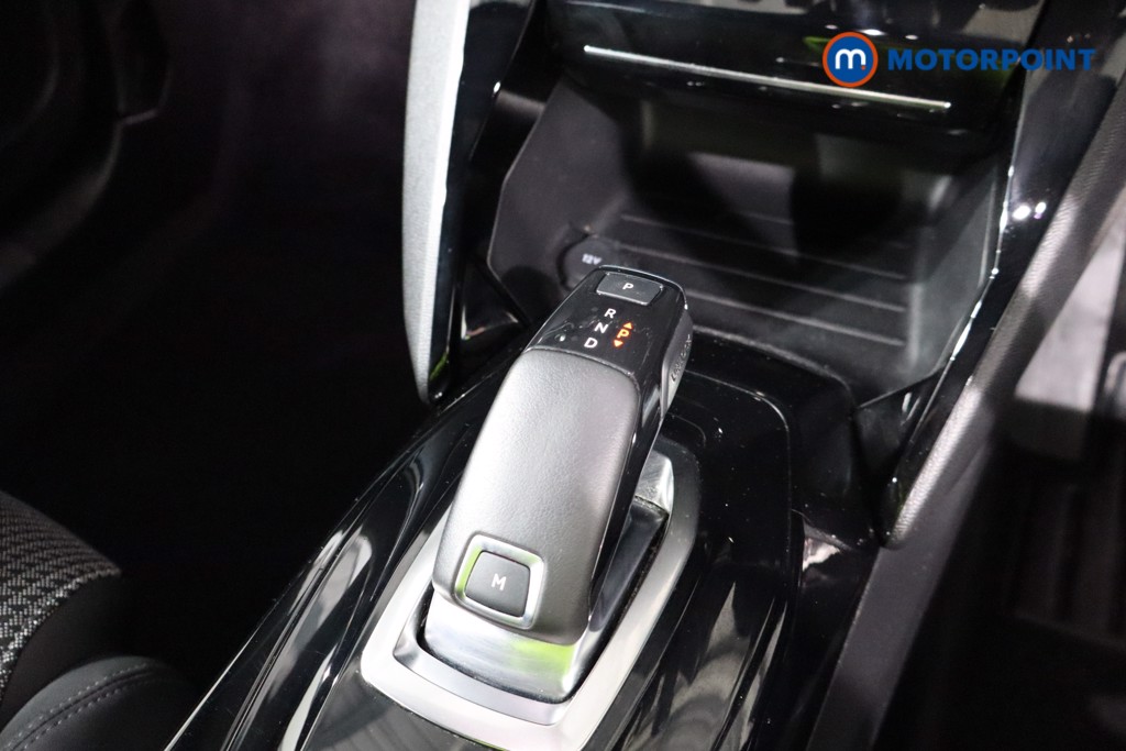 Peugeot 2008 Gt Line Automatic Petrol SUV - Stock Number (1546179) - 17th supplementary image
