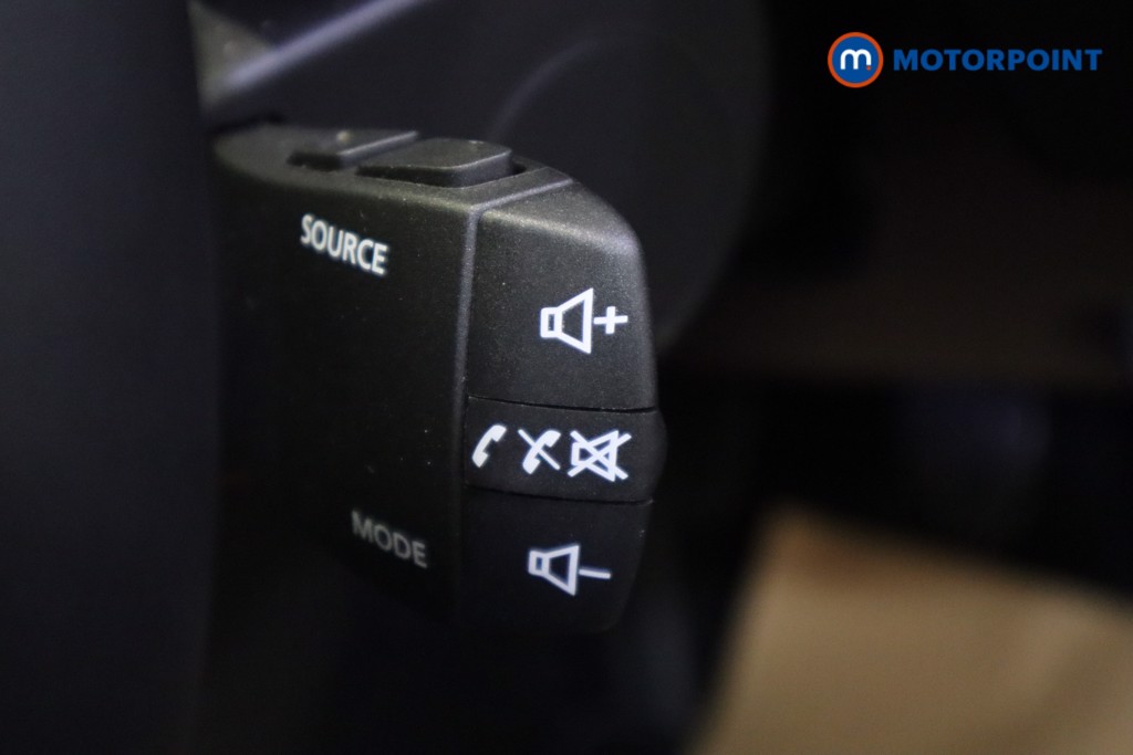 Dacia Sandero Expression Manual Petrol Hatchback - Stock Number (1546255) - 8th supplementary image