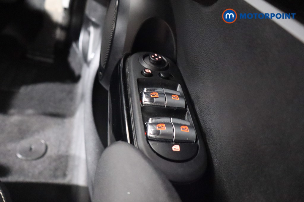 Mini Hatchback Cooper Classic Automatic Petrol Hatchback - Stock Number (1546261) - 15th supplementary image