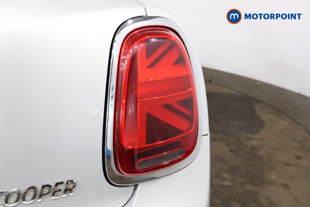 Mini Hatchback Cooper Classic Automatic Petrol Hatchback - Stock Number (1546261) - 21st supplementary image