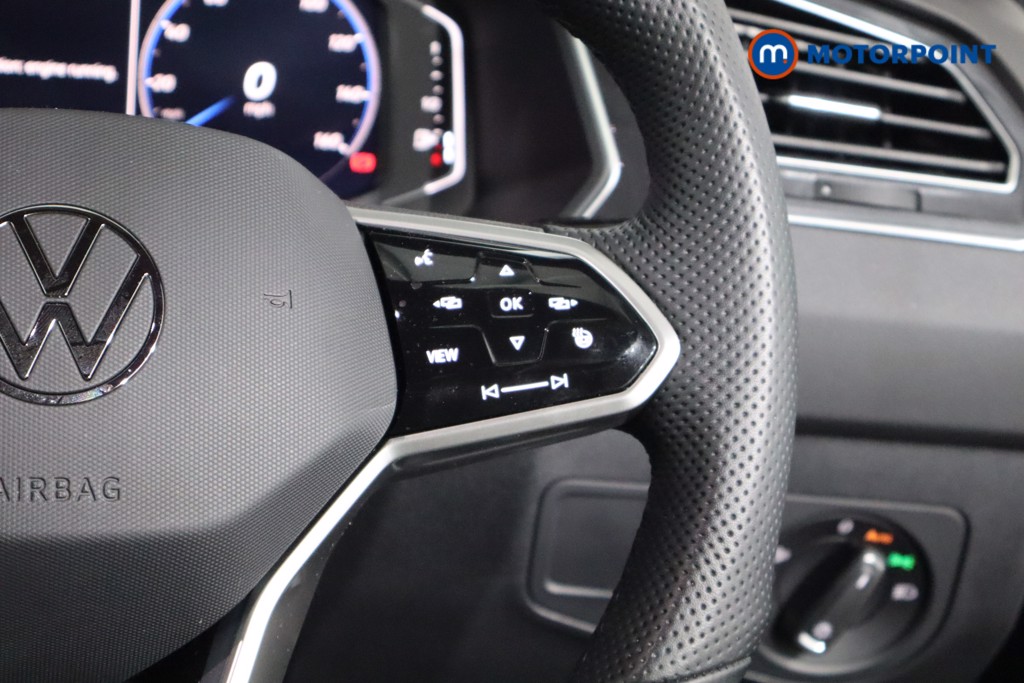 Volkswagen Tiguan R-Line Edition Automatic Petrol SUV - Stock Number (1546936) - 8th supplementary image