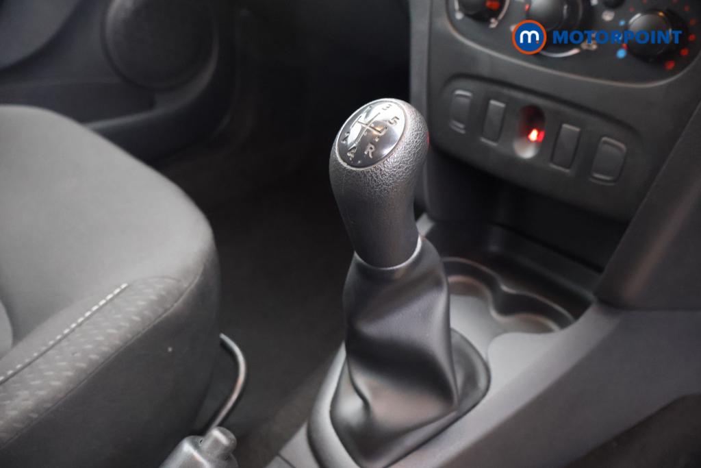 Dacia Sandero Essential Manual Petrol Hatchback - Stock Number (1485624) - 5th supplementary image