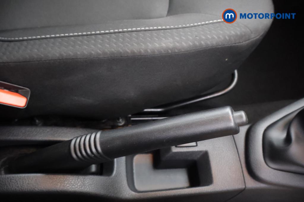 Dacia Sandero Essential Manual Petrol Hatchback - Stock Number (1485624) - 6th supplementary image